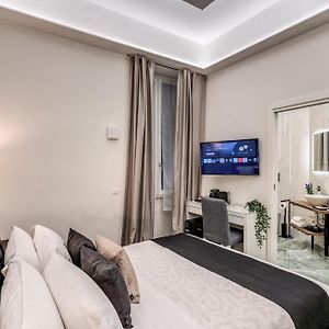 Private Bathroom Triple Room